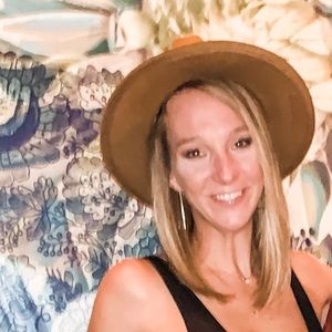 Meet your Posher, Lindsay